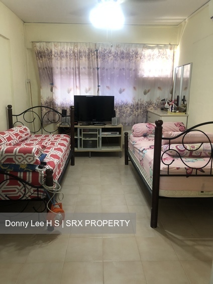 Blk 559 Jurong West Street 42 (Jurong West), HDB Executive #184819072